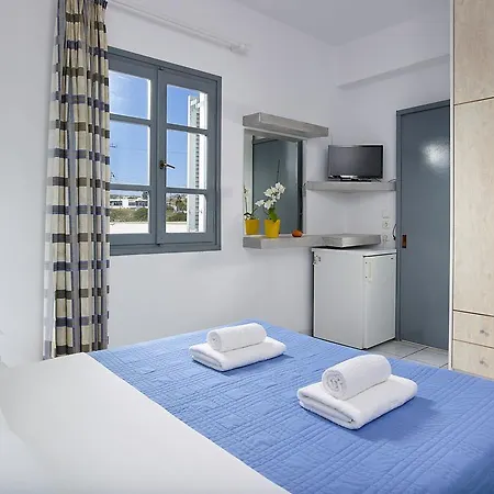 Galanis Rooms Adamantas (Milos)