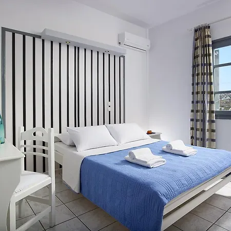 Guest house Galanis Rooms Adamantas (Milos)